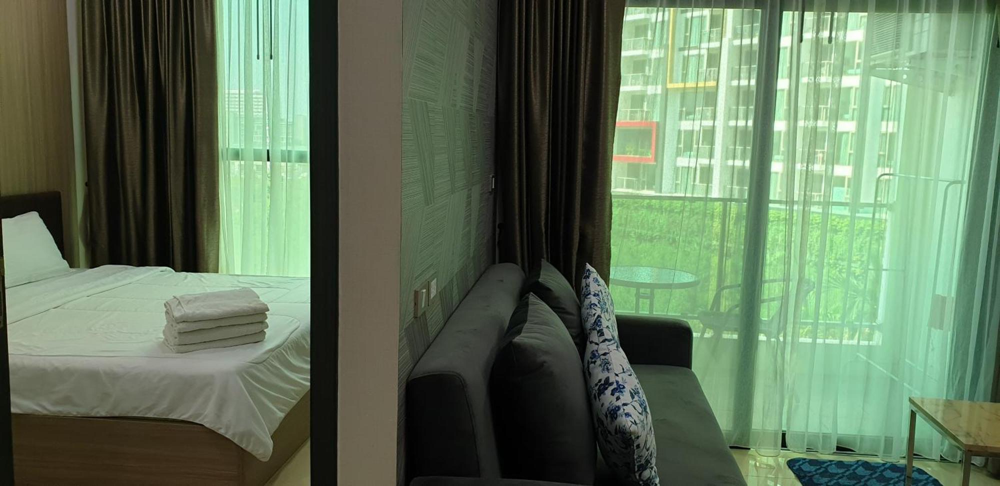 Dusit Grand Condo View Jomtien Beach Exteriör bild