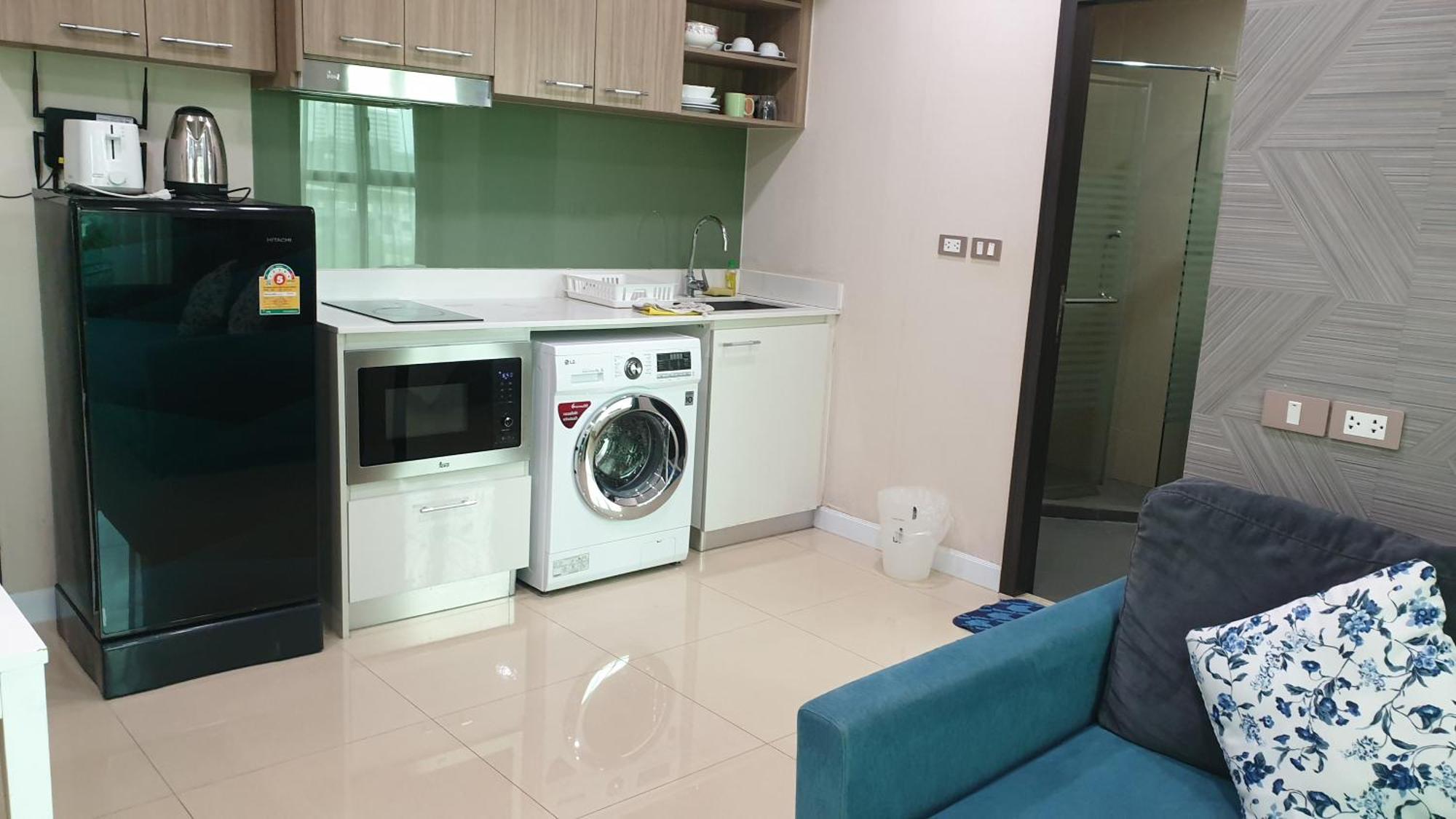 Dusit Grand Condo View Jomtien Beach Exteriör bild