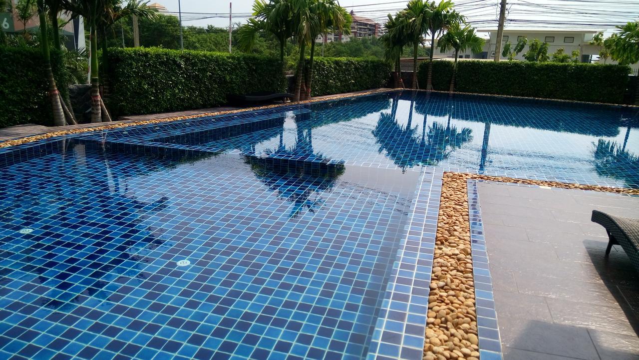 Dusit Grand Condo View Jomtien Beach Exteriör bild