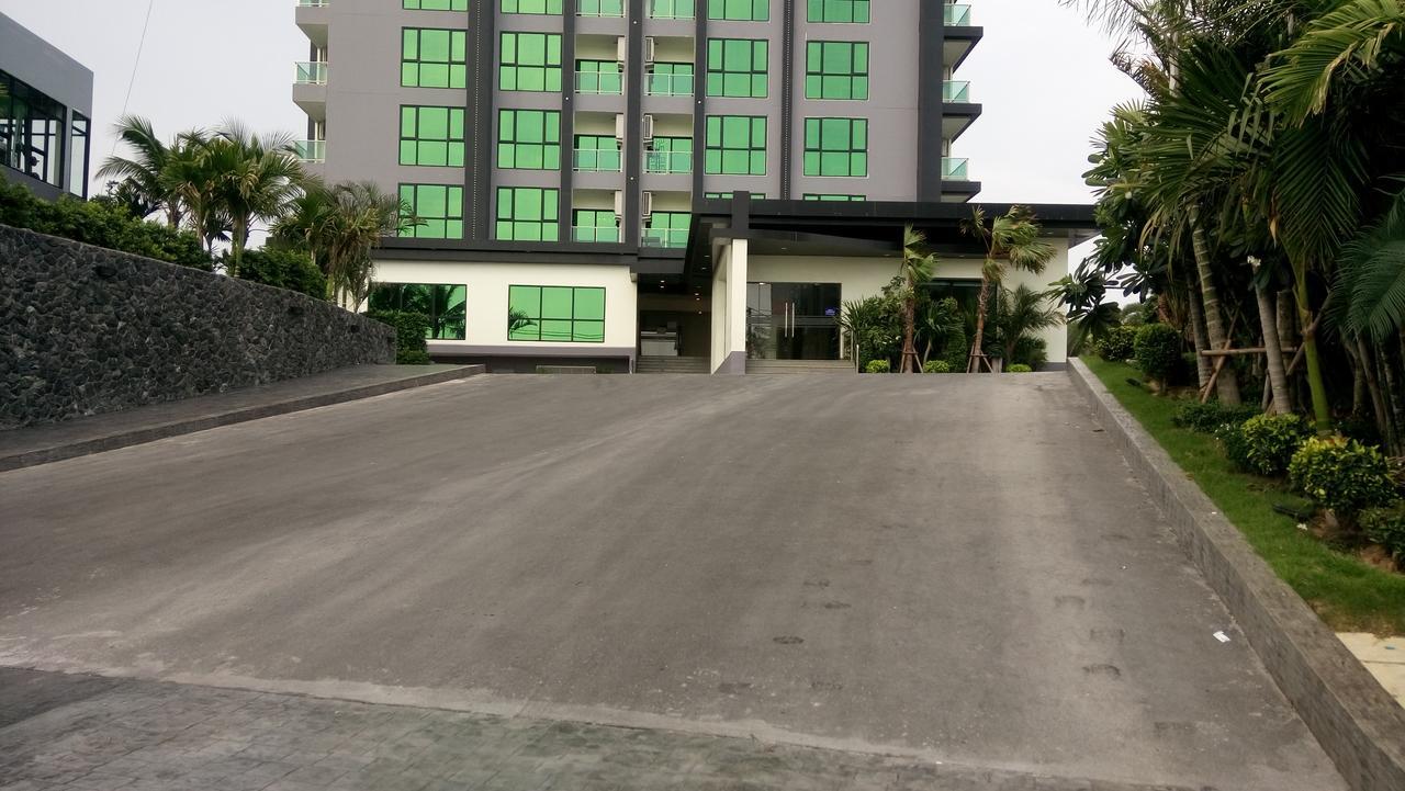 Dusit Grand Condo View Jomtien Beach Exteriör bild
